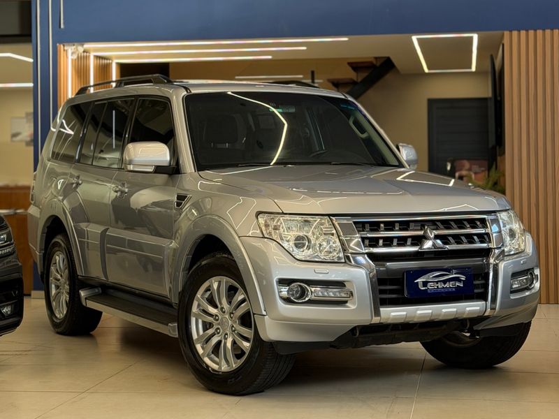 MITSUBISHI PAJERO FULL 3.2 HPE 4X4 16V TURBO INTERCOOLER 2014/2015 LEHMEN VEÍCULOS VENÂNCIO AIRES / Carros no Vale