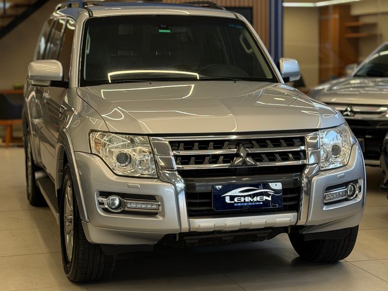 MITSUBISHI PAJERO FULL 3.2 HPE 4X4 16V TURBO INTERCOOLER 2014/2015 LEHMEN VEÍCULOS VENÂNCIO AIRES / Carros no Vale