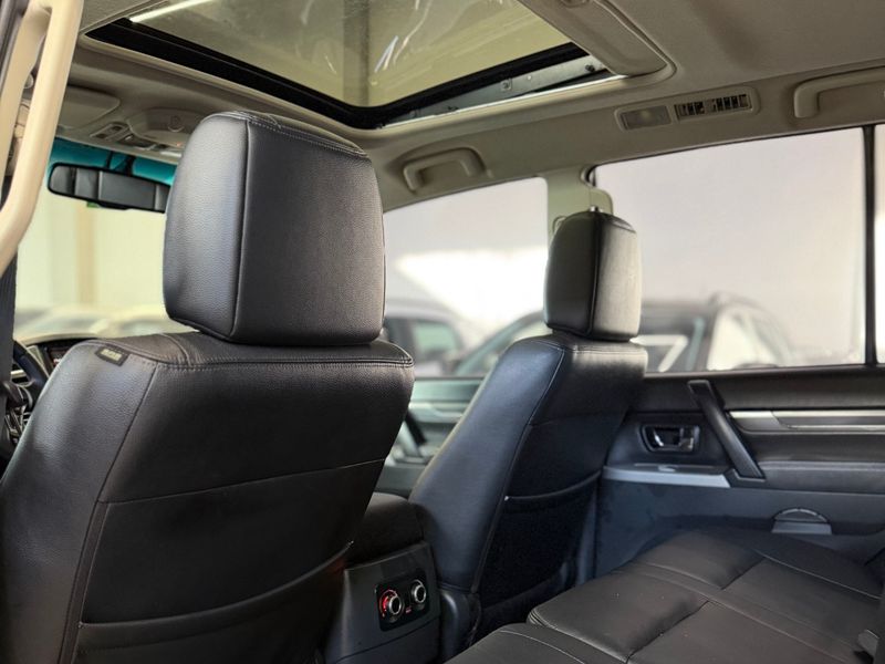 MITSUBISHI PAJERO FULL 3.2 HPE 4X4 16V TURBO INTERCOOLER 2014/2015 LEHMEN VEÍCULOS VENÂNCIO AIRES / Carros no Vale