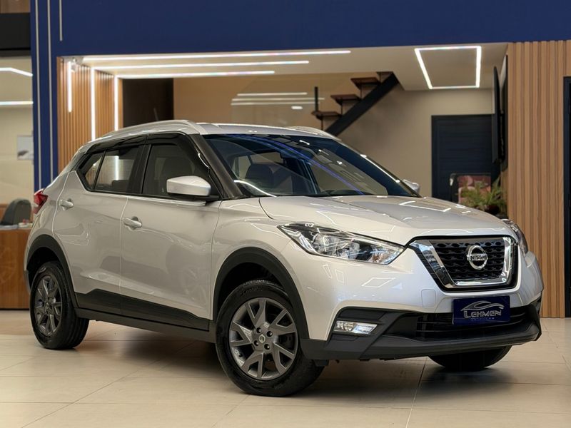 NISSAN KICKS 1.6 16V FLEXSTART S DIRECT XTRONIC 2018/2019 LEHMEN VEÍCULOS VENÂNCIO AIRES / Carros no Vale