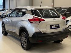 NISSAN KICKS 1.6 16V FLEXSTART S DIRECT XTRONIC 2018/2019 LEHMEN VEÍCULOS VENÂNCIO AIRES / Carros no Vale