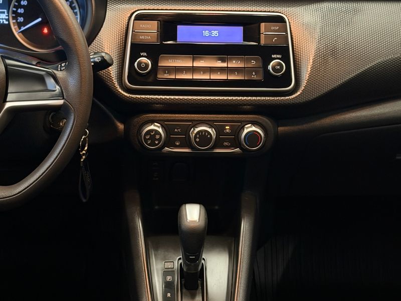 NISSAN KICKS 1.6 16V FLEXSTART S DIRECT XTRONIC 2018/2019 LEHMEN VEÍCULOS VENÂNCIO AIRES / Carros no Vale