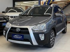 TOYOTA ETIOS CROSS 1.5 16V 2014/2015 LEHMEN VEÍCULOS VENÂNCIO AIRES / Carros no Vale