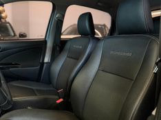 TOYOTA ETIOS CROSS 1.5 16V 2014/2015 LEHMEN VEÍCULOS VENÂNCIO AIRES / Carros no Vale