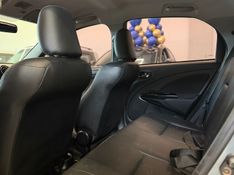 TOYOTA ETIOS CROSS 1.5 16V 2014/2015 LEHMEN VEÍCULOS VENÂNCIO AIRES / Carros no Vale