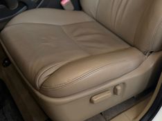 TOYOTA HILUX 3.0 SRV 4X4 CD 16V TURBO INTERCOOLER 2012/2013 LEHMEN VEÍCULOS VENÂNCIO AIRES / Carros no Vale