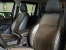 VOLKSWAGEN AMAROK 2.0 4X4 CD 16V TURBO INTERCOOLER 2013/2014 LEHMEN VEÍCULOS VENÂNCIO AIRES / Carros no Vale