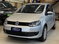 VOLKSWAGEN FOX 1.0 MI 8V 2013/2014 LEHMEN VEÍCULOS VENÂNCIO AIRES / Carros no Vale
