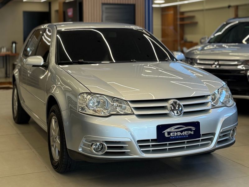 VOLKSWAGEN GOLF 1.6 MI 8V 2009/2010 LEHMEN VEÍCULOS VENÂNCIO AIRES / Carros no Vale