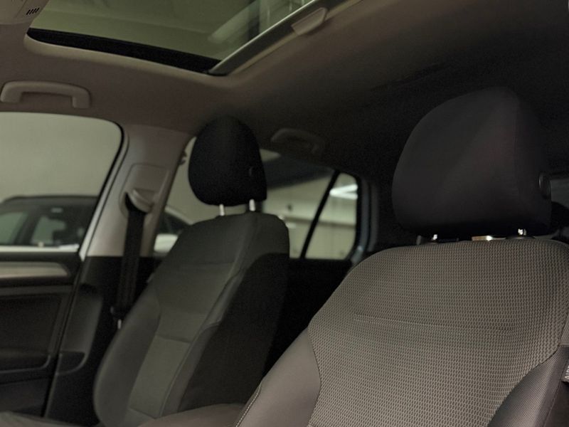 VOLKSWAGEN GOLF 1.6 MSI COMFORTLINE 16V TOTAL TIPTRONIC 2015/2016 LEHMEN VEÍCULOS VENÂNCIO AIRES / Carros no Vale