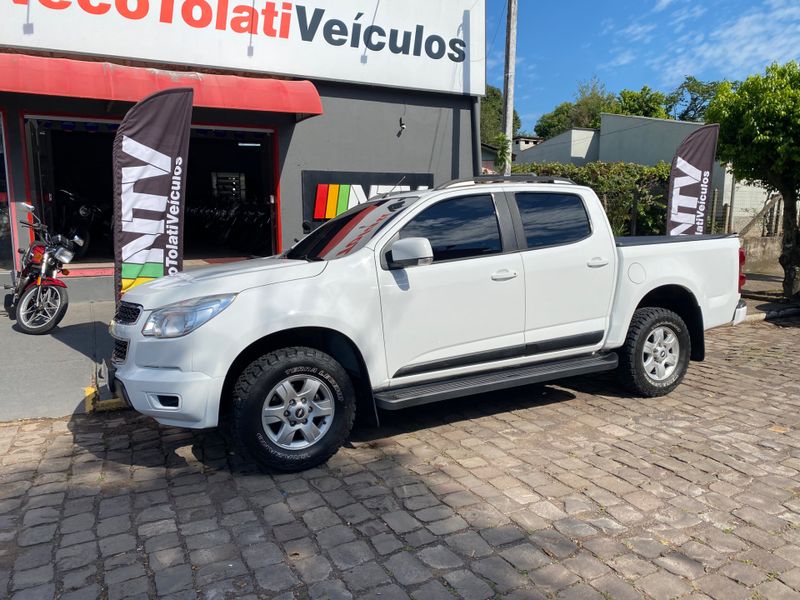 Chevrolet S-10 Cab Dupla Lt 4×2 2.5l Flexpower 2014/2014 NECO TOLATI VEÍCULOS VENÂNCIO AIRES / Carros no Vale Chevrolet S-10 Cab Dupla Lt 4×2 2.5l Flexpower 2014/2014 NECO TOLATI VEÍCULOS VENÂNCIO AIRES / Carros no Vale