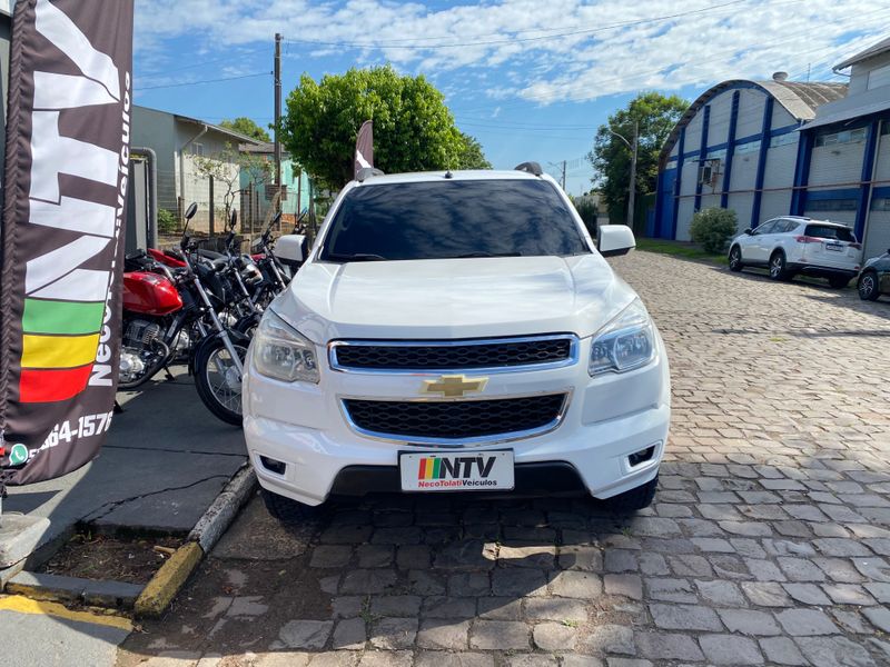 Chevrolet S-10 Cab Dupla Lt 4×2 2.5l Flexpower 2014/2014 NECO TOLATI VEÍCULOS VENÂNCIO AIRES / Carros no Vale Chevrolet S-10 Cab Dupla Lt 4×2 2.5l Flexpower 2014/2014 NECO TOLATI VEÍCULOS VENÂNCIO AIRES / Carros no Vale
