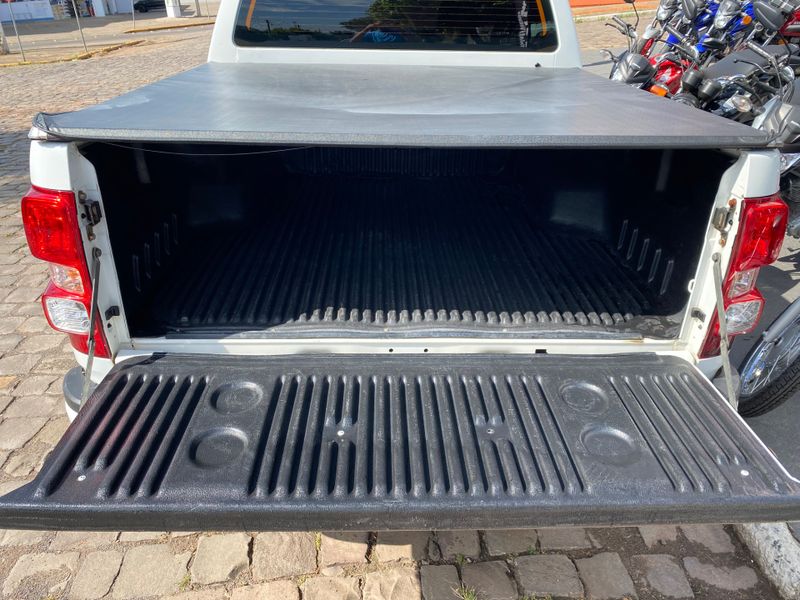 Chevrolet S-10 Cab Dupla Lt 4×2 2.5l Flexpower 2014/2014 NECO TOLATI VEÍCULOS VENÂNCIO AIRES / Carros no Vale Chevrolet S-10 Cab Dupla Lt 4×2 2.5l Flexpower 2014/2014 NECO TOLATI VEÍCULOS VENÂNCIO AIRES / Carros no Vale