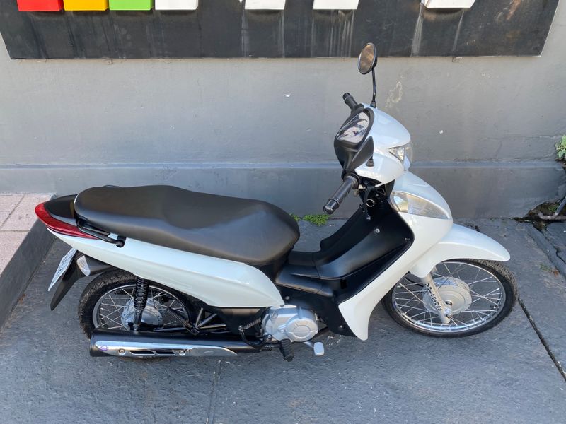 Honda Motos Biz 110i 2017/2017 NECO TOLATI VEÍCULOS VENÂNCIO AIRES / Carros no Vale Honda Motos Biz 110i 2017/2017 NECO TOLATI VEÍCULOS VENÂNCIO AIRES / Carros no Vale