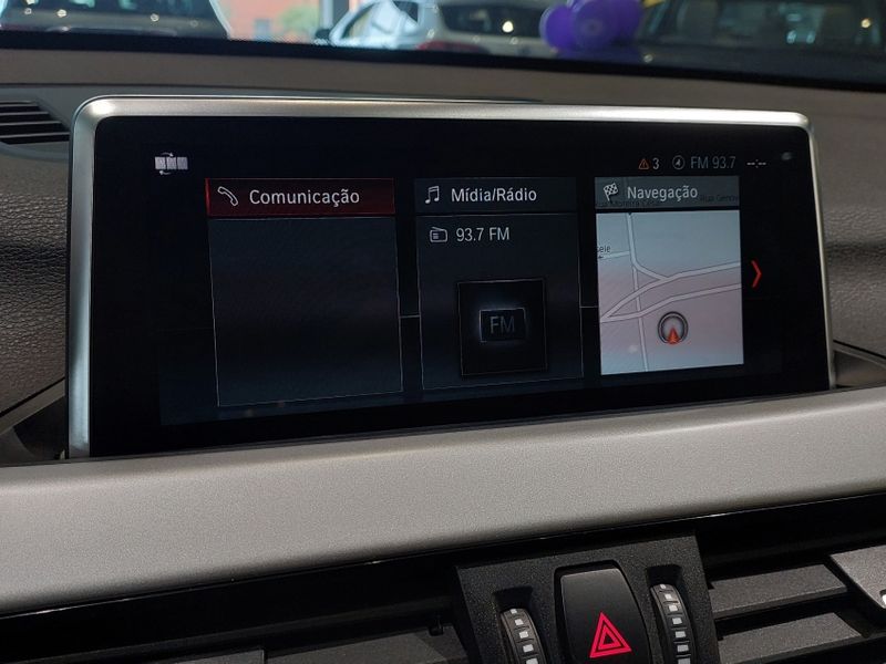 BMW X1 2.0 16V TURBO ACTIVEFLEX SDRIVE20I 4P AUTOMÁTICO 2020/2021 BETIOLO NOVOS E SEMINOVOS LAJEADO / Carros no Vale