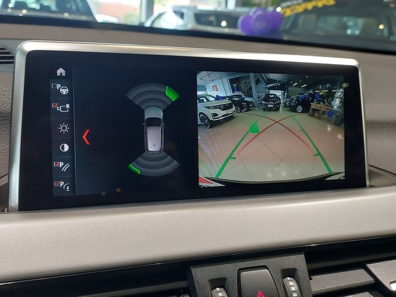 BMW X1 2.0 16V TURBO ACTIVEFLEX SDRIVE20I 4P AUTOMÁTICO 2020/2021 BETIOLO NOVOS E SEMINOVOS LAJEADO / Carros no Vale