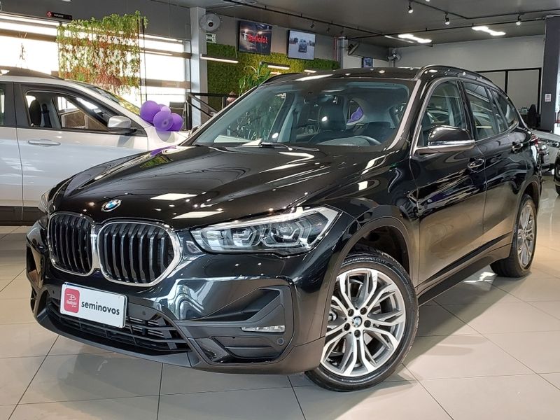 BMW X1 2.0 16V TURBO ACTIVEFLEX SDRIVE20I 4P AUTOMÁTICO 2020/2021 BETIOLO NOVOS E SEMINOVOS LAJEADO / Carros no Vale