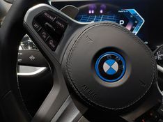 BMW X5 3.0 I6 TURBO HÍBRIDO XDRIVE50E M SPORT AUTOMÁTICO 2025/2025 BETIOLO NOVOS E SEMINOVOS LAJEADO / Carros no Vale