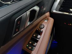 BMW X5 3.0 I6 TURBO HÍBRIDO XDRIVE50E M SPORT AUTOMÁTICO 2025/2025 BETIOLO NOVOS E SEMINOVOS LAJEADO / Carros no Vale