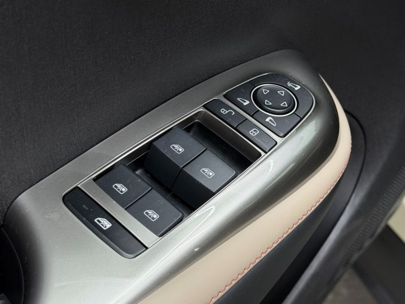 BYD DOLPHIN 44,9 KW ELÉTRICO GS 2026/2027 BETIOLO NOVOS E SEMINOVOS LAJEADO / Carros no Vale