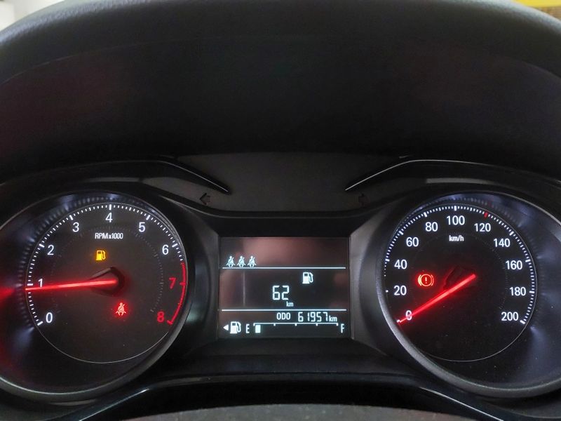 Chevrolet ONIX 1.0 FLEX MANUAL 2024/2025 BETIOLO NOVOS E SEMINOVOS LAJEADO / Carros no Vale