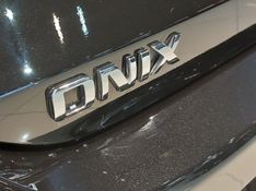 Chevrolet ONIX 1.0 FLEX MANUAL 2020/2020 BETIOLO NOVOS E SEMINOVOS LAJEADO / Carros no Vale