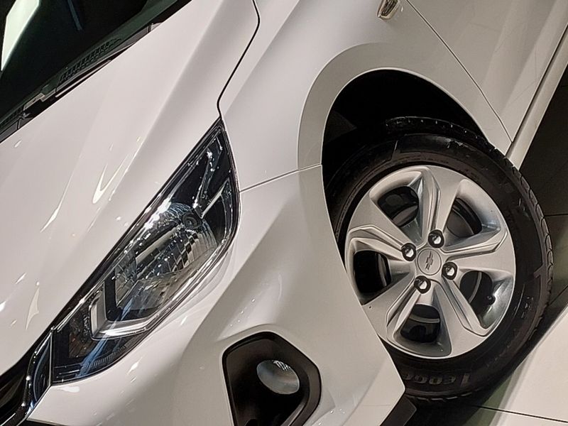 Chevrolet ONIX 1.0 FLEX MANUAL 2023/2024 BETIOLO NOVOS E SEMINOVOS LAJEADO / Carros no Vale Chevrolet ONIX 1.0 FLEX MANUAL 2023/2024 BETIOLO NOVOS E SEMINOVOS LAJEADO / Carros no Vale