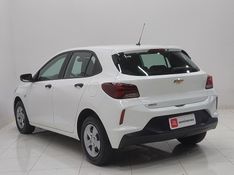 Chevrolet ONIX 1.0 FLEX MANUAL 2023/2024 BETIOLO NOVOS E SEMINOVOS LAJEADO / Carros no Vale
