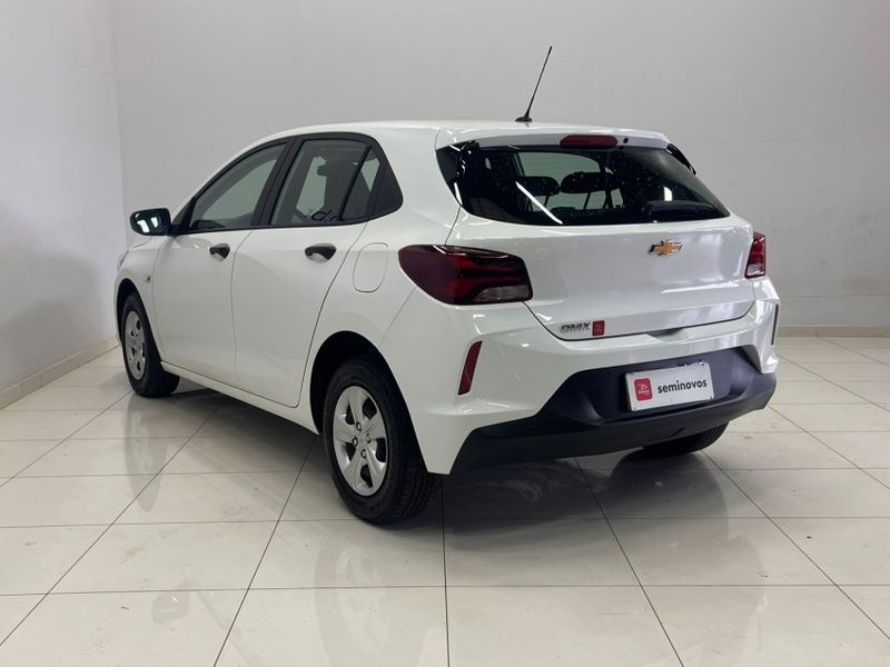 Chevrolet ONIX 1.0 FLEX MANUAL 2024/2025 BETIOLO NOVOS E SEMINOVOS LAJEADO / Carros no Vale Chevrolet ONIX 1.0 FLEX MANUAL 2024/2025 BETIOLO NOVOS E SEMINOVOS LAJEADO / Carros no Vale