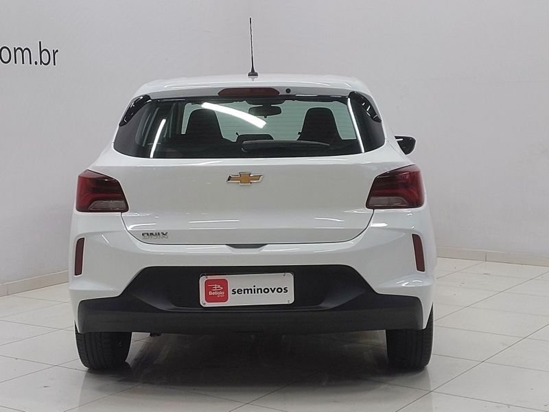 Chevrolet ONIX 1.0 FLEX MANUAL 2023/2024 BETIOLO NOVOS E SEMINOVOS LAJEADO / Carros no Vale Chevrolet ONIX 1.0 FLEX MANUAL 2023/2024 BETIOLO NOVOS E SEMINOVOS LAJEADO / Carros no Vale