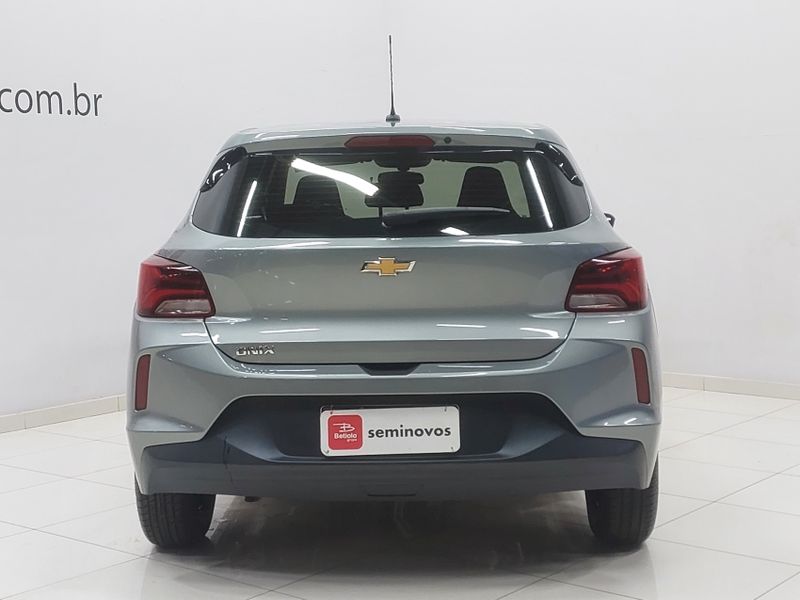 Chevrolet ONIX 1.0 FLEX MANUAL 2024/2025 BETIOLO NOVOS E SEMINOVOS LAJEADO / Carros no Vale Chevrolet ONIX 1.0 FLEX MANUAL 2024/2025 BETIOLO NOVOS E SEMINOVOS LAJEADO / Carros no Vale