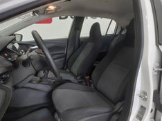 Chevrolet ONIX 1.0 FLEX MANUAL 2024/2025 BETIOLO NOVOS E SEMINOVOS LAJEADO / Carros no Vale