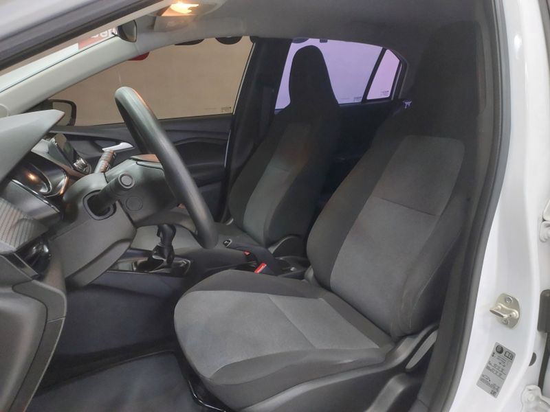Chevrolet ONIX 1.0 FLEX MANUAL 2023/2024 BETIOLO NOVOS E SEMINOVOS LAJEADO / Carros no Vale Chevrolet ONIX 1.0 FLEX MANUAL 2023/2024 BETIOLO NOVOS E SEMINOVOS LAJEADO / Carros no Vale