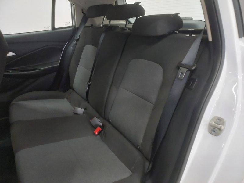 Chevrolet ONIX 1.0 FLEX MANUAL 2023/2024 BETIOLO NOVOS E SEMINOVOS LAJEADO / Carros no Vale Chevrolet ONIX 1.0 FLEX MANUAL 2023/2024 BETIOLO NOVOS E SEMINOVOS LAJEADO / Carros no Vale