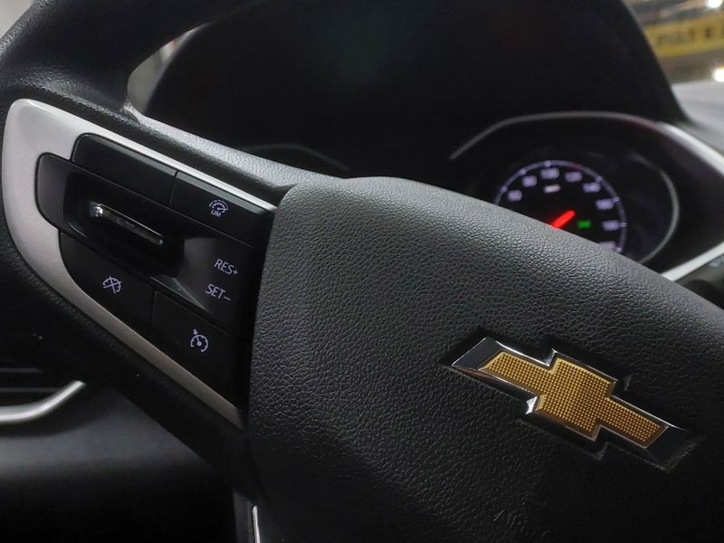 Chevrolet ONIX 1.0 TURBO FLEX LT AUTOMÁTICO 2024/2025 BETIOLO NOVOS E SEMINOVOS LAJEADO / Carros no Vale Chevrolet ONIX 1.0 TURBO FLEX LT AUTOMÁTICO 2024/2025 BETIOLO NOVOS E SEMINOVOS LAJEADO / Carros no Vale