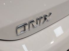 Chevrolet ONIX 1.0 TURBO FLEX LT AUTOMÁTICO 2022/2023 BETIOLO NOVOS E SEMINOVOS LAJEADO / Carros no Vale