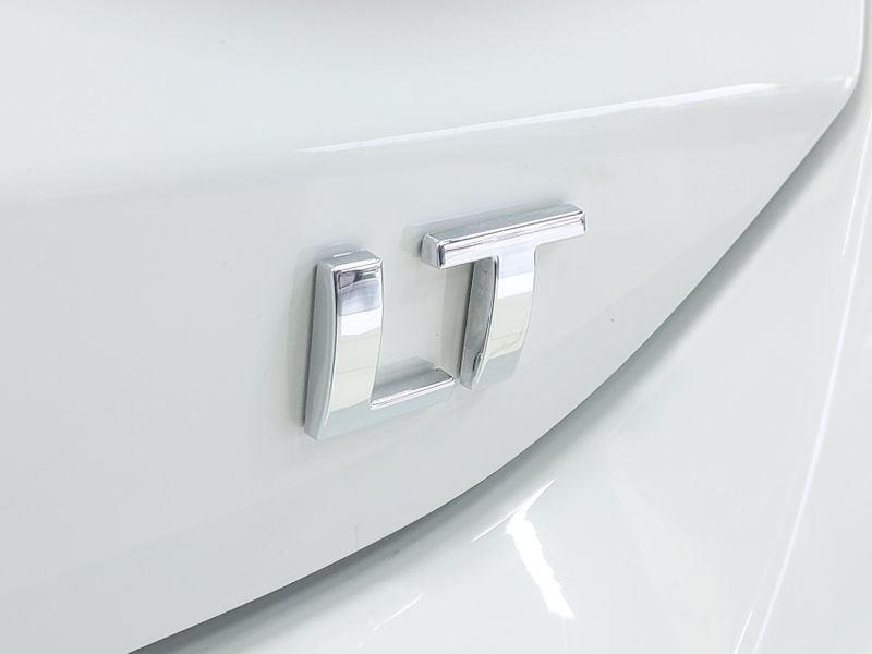 Chevrolet ONIX 1.0 TURBO FLEX LT AUTOMÁTICO 2024/2025 BETIOLO NOVOS E SEMINOVOS LAJEADO / Carros no Vale Chevrolet ONIX 1.0 TURBO FLEX LT AUTOMÁTICO 2024/2025 BETIOLO NOVOS E SEMINOVOS LAJEADO / Carros no Vale