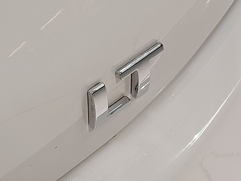 Chevrolet ONIX 1.0 TURBO FLEX LT AUTOMÁTICO 2024/2025 BETIOLO NOVOS E SEMINOVOS LAJEADO / Carros no Vale Chevrolet ONIX 1.0 TURBO FLEX LT AUTOMÁTICO 2024/2025 BETIOLO NOVOS E SEMINOVOS LAJEADO / Carros no Vale