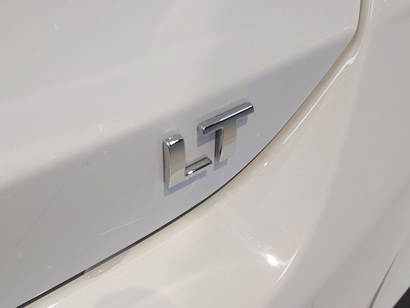 Chevrolet ONIX 1.0 TURBO FLEX LT AUTOMÁTICO 2023/2023 BETIOLO NOVOS E SEMINOVOS LAJEADO / Carros no Vale Chevrolet ONIX 1.0 TURBO FLEX LT AUTOMÁTICO 2023/2023 BETIOLO NOVOS E SEMINOVOS LAJEADO / Carros no Vale