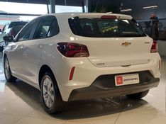 Chevrolet ONIX 1.0 TURBO FLEX LT AUTOMÁTICO 2022/2023 BETIOLO NOVOS E SEMINOVOS LAJEADO / Carros no Vale
