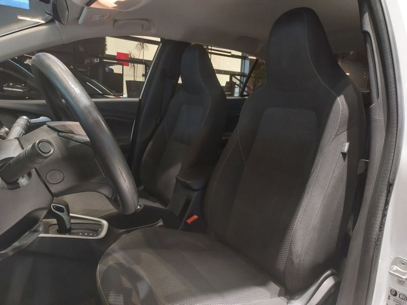 Chevrolet ONIX 1.0 TURBO FLEX LT AUTOMÁTICO 2024/2025 BETIOLO NOVOS E SEMINOVOS LAJEADO / Carros no Vale Chevrolet ONIX 1.0 TURBO FLEX LT AUTOMÁTICO 2024/2025 BETIOLO NOVOS E SEMINOVOS LAJEADO / Carros no Vale