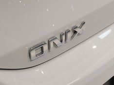 Chevrolet ONIX 1.0 TURBO FLEX LT MANUAL 2024/2025 BETIOLO NOVOS E SEMINOVOS LAJEADO / Carros no Vale