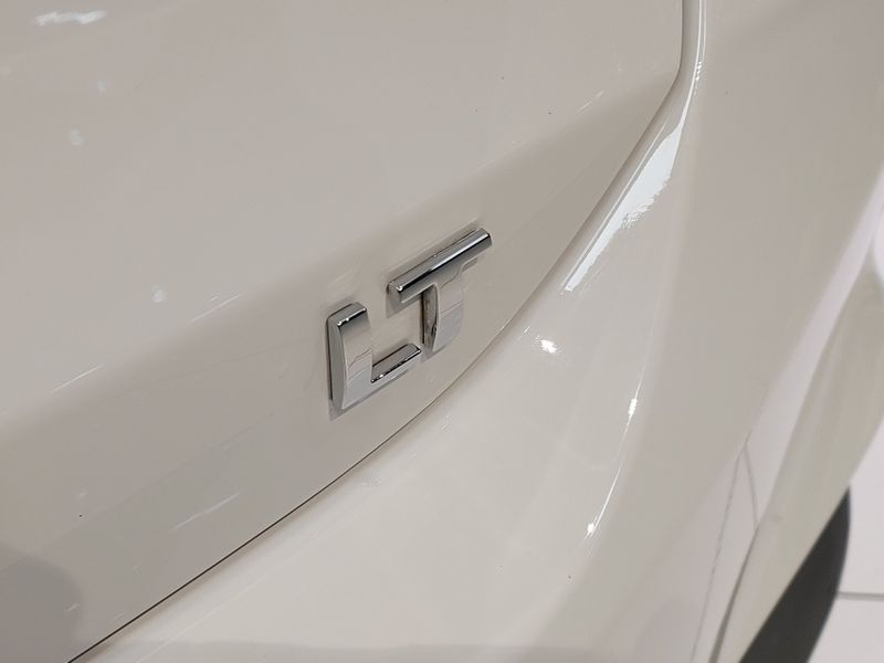 Chevrolet ONIX 1.0 TURBO FLEX LT MANUAL 2024/2025 BETIOLO NOVOS E SEMINOVOS LAJEADO / Carros no Vale
