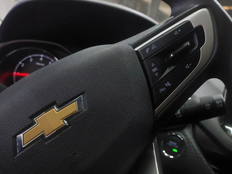 Chevrolet ONIX 1.0 TURBO FLEX LTZ AUTOMÁTICO 2020/2020 BETIOLO NOVOS E SEMINOVOS LAJEADO / Carros no Vale Chevrolet ONIX 1.0 TURBO FLEX LTZ AUTOMÁTICO 2020/2020 BETIOLO NOVOS E SEMINOVOS LAJEADO / Carros no Vale