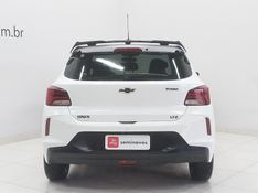 Chevrolet ONIX 1.0 TURBO FLEX LTZ AUTOMÁTICO 2020/2020 BETIOLO NOVOS E SEMINOVOS LAJEADO / Carros no Vale