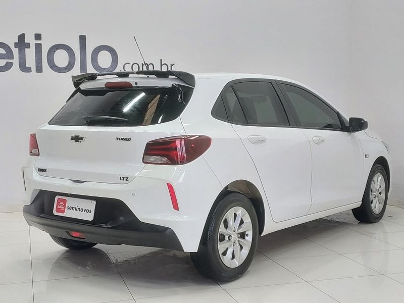Chevrolet ONIX 1.0 TURBO FLEX LTZ MANUAL 2020/2020 BETIOLO NOVOS E SEMINOVOS LAJEADO / Carros no Vale