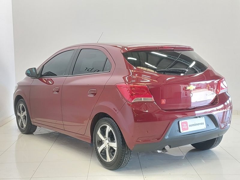 Chevrolet ONIX 1.4 MPFI LTZ 8V FLEX 4P AUTOMÁTICO 2017/2017 BETIOLO NOVOS E SEMINOVOS LAJEADO / Carros no Vale Chevrolet ONIX 1.4 MPFI LTZ 8V FLEX 4P AUTOMÁTICO 2017/2017 BETIOLO NOVOS E SEMINOVOS LAJEADO / Carros no Vale