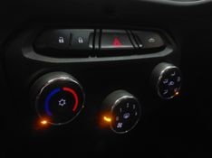 Chevrolet ONIX 1.4 MPFI LTZ 8V FLEX 4P MANUAL 2018/2019 BETIOLO NOVOS E SEMINOVOS LAJEADO / Carros no Vale