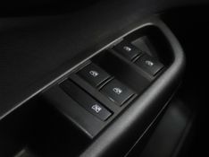Chevrolet ONIX 1.4 MPFI LTZ 8V FLEX 4P MANUAL 2018/2019 BETIOLO NOVOS E SEMINOVOS LAJEADO / Carros no Vale