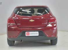 Chevrolet ONIX 1.4 MPFI LTZ 8V FLEX 4P MANUAL 2018/2019 BETIOLO NOVOS E SEMINOVOS LAJEADO / Carros no Vale